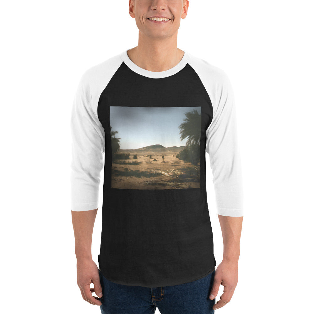 3/4 sleeve raglan shirt